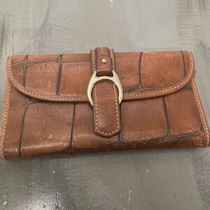 Dooney & Bourke Denison Flap Wallet Brown Leather Old Money Quiet Luxury